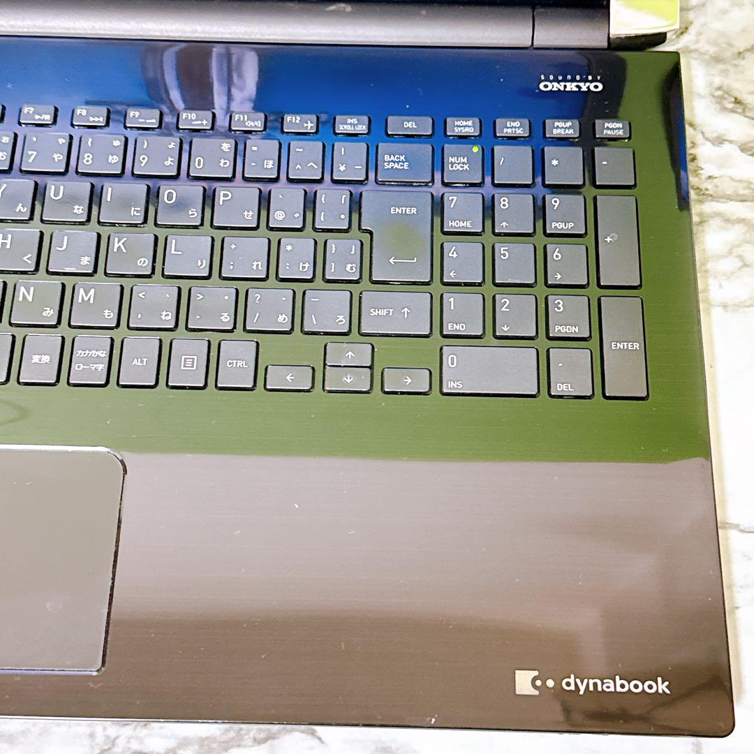 ブランド購入サイト 高性能i5＆メモリ8GB✨Win11✨カメラ付/初期設定済み 薄型ノート Windowsノート本体