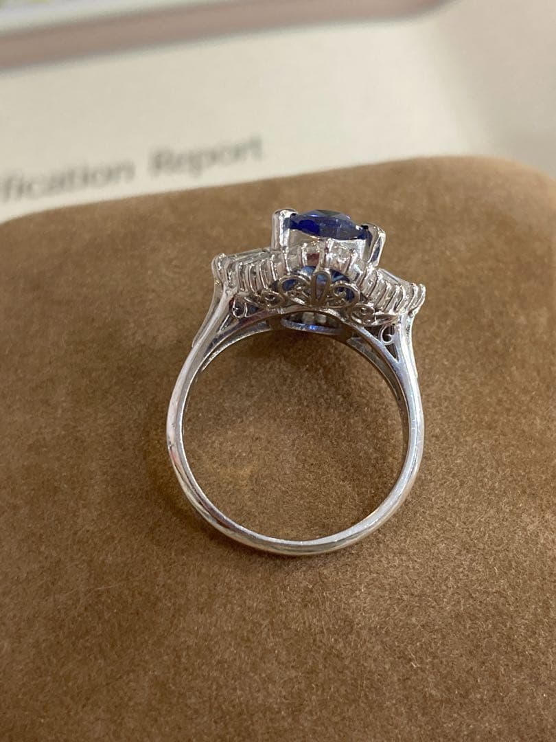 Pt900 ブルーサファイア 3.85ct ダイヤ1.54ct 三越 リング Pt900 ブルーサファイア 3.85ct ダイヤ1.54ct 三越 リング