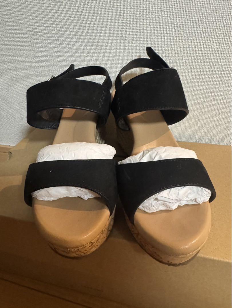 UGG ブラック ウェッジサンダル