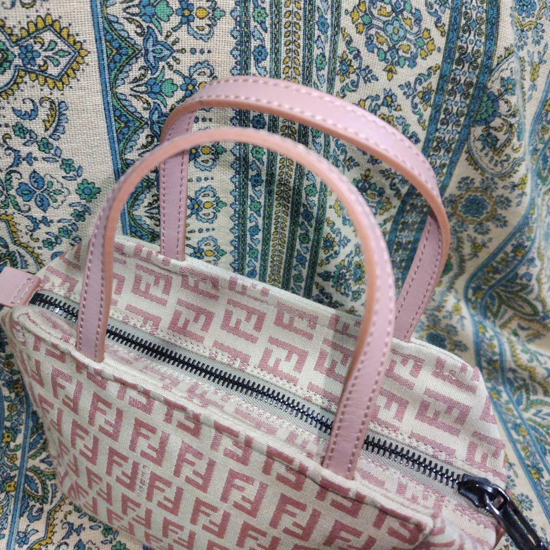 FENDI　ミニハンドバッグ