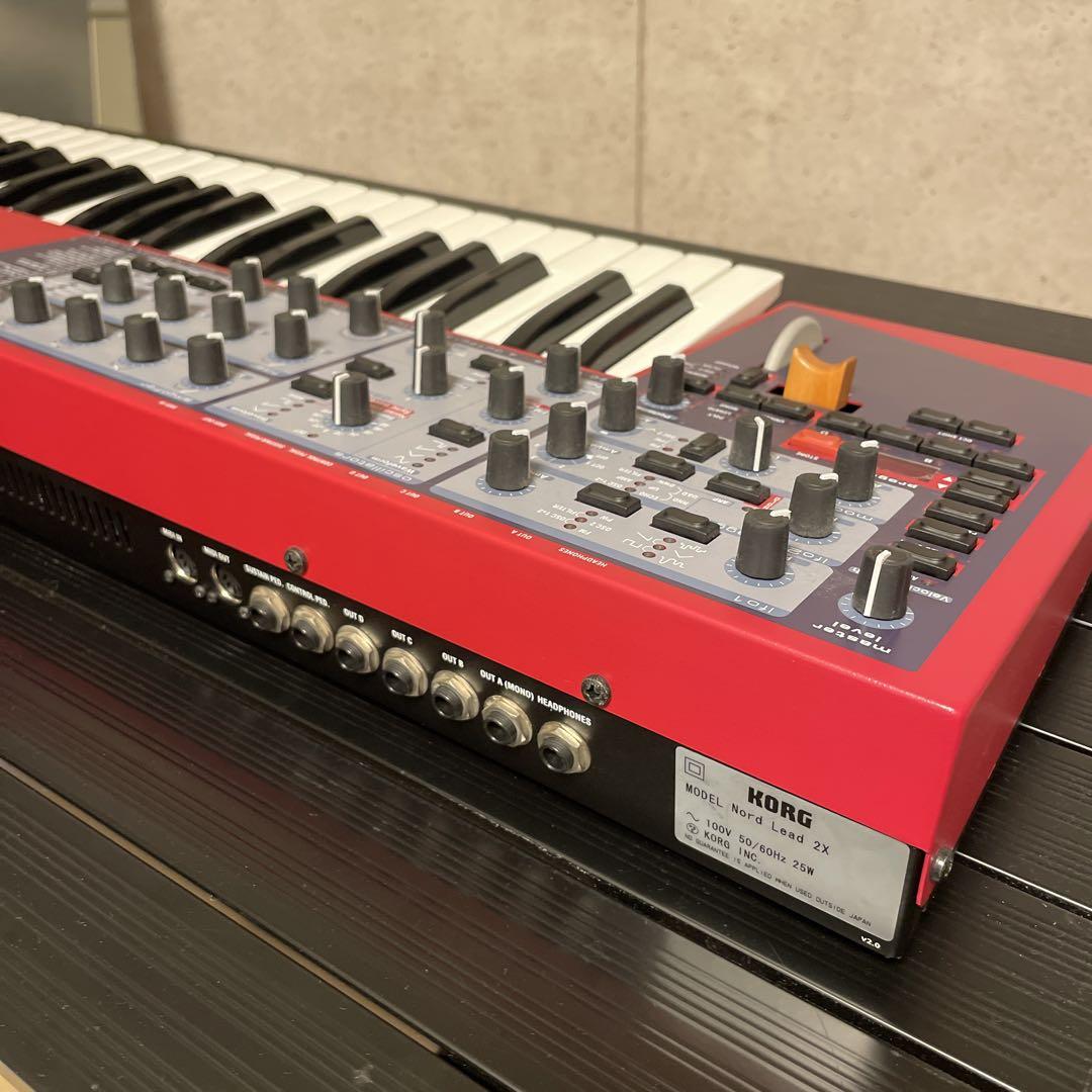 【ネット限定】 専用ケース付Clavia nord lead 2X 鍵盤楽器 鍵盤楽器