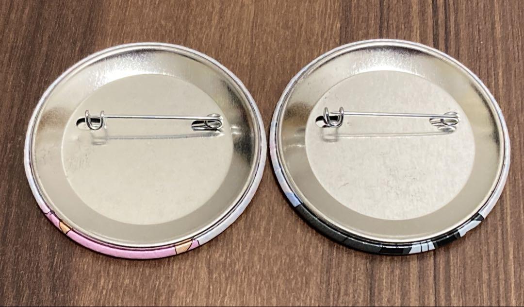 名探偵コナン 工藤新一 毛利蘭 缶バッジ - メルカリ