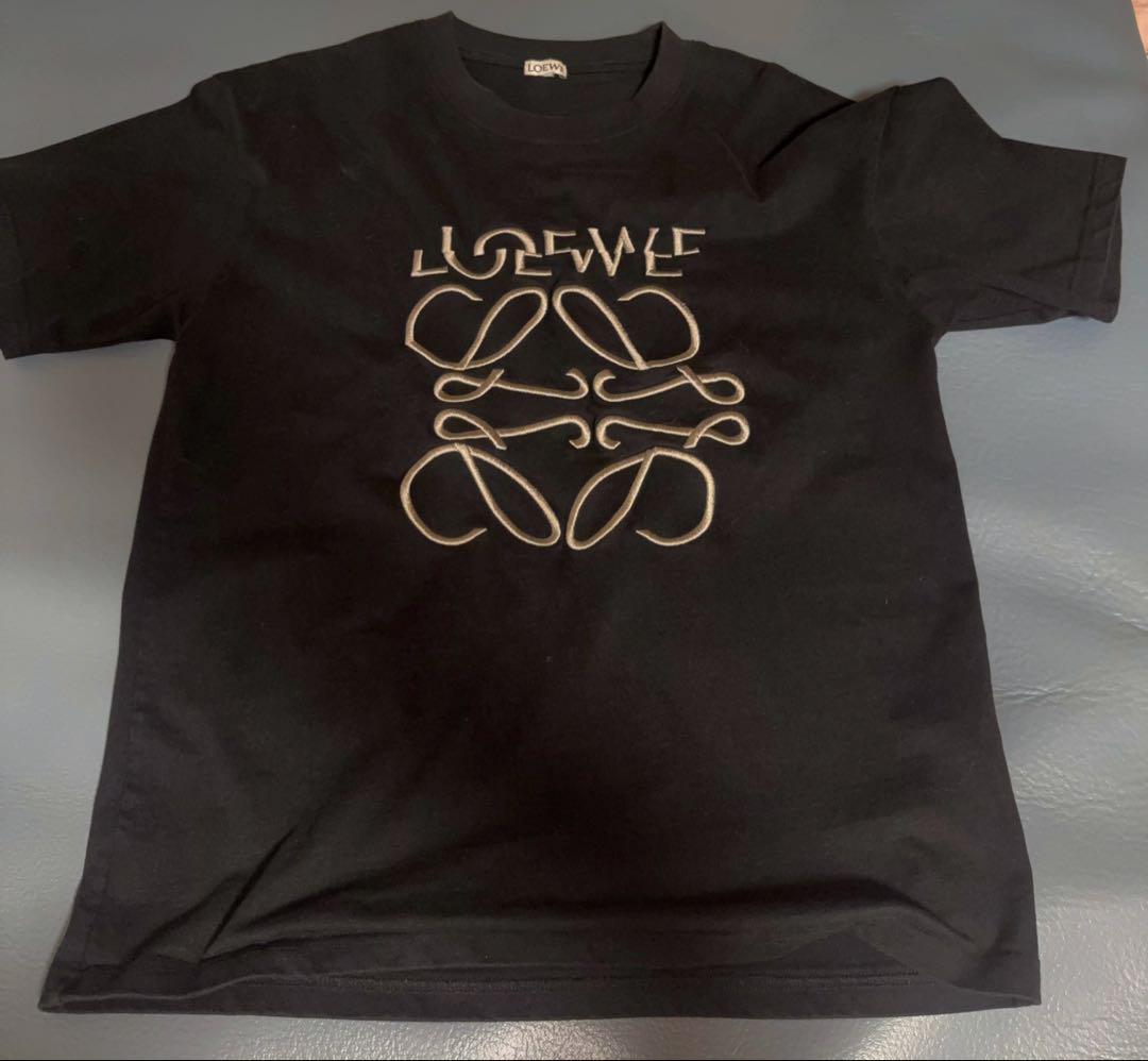 みっちょわん  LOEWE アナグラム ロゴ刺繍 Tシャツ