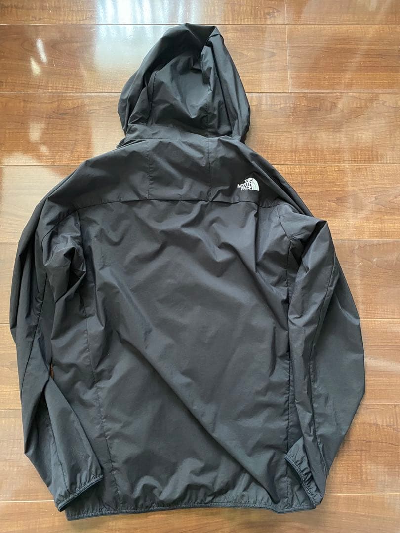 THE NORTH FACE ブラック ナイロンジャケット　Mサイズ　ブラック THE NORTH FACE マウンテンパーカー ウインドブレーカー FACE/ザ