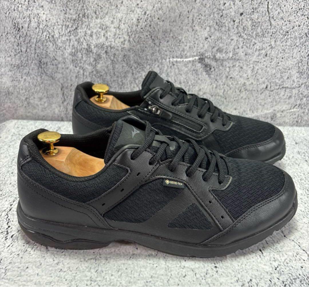 ウォーキングシューズ