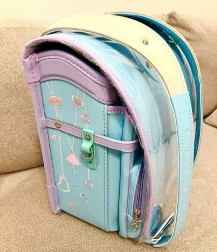 新品 ランドセル 刺繍入り 女の子 丈夫で長持ち 大容量 軽量 防水 水色 新品 ランドセル 刺繍入り 女の子 丈夫で長持ち 大容量 軽量 防水 水色