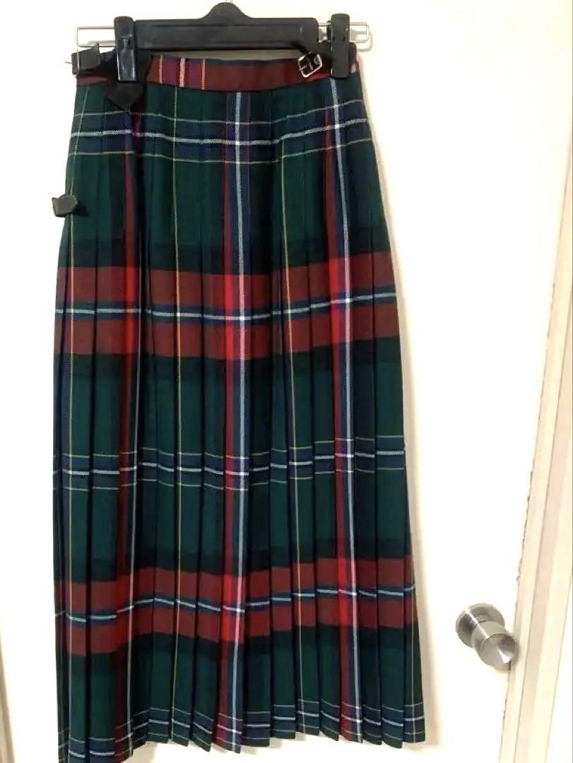 グレンネイビスGLEN NEVIS プリーツ赤チェックスカート