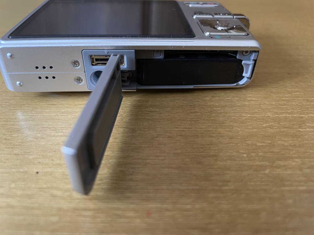 CASIO EXILM EX-Z600 充電器付き