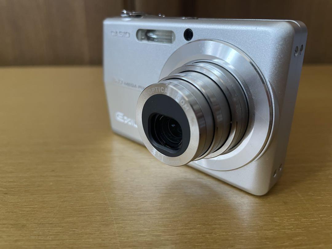 CASIO EXILM EX-Z600 充電器付き