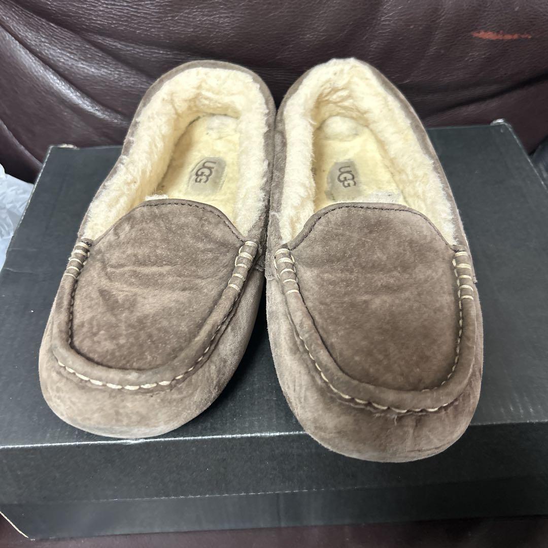 UGG ブラウン モカシン size6 UGG ブラウン モカシン us6 23センチ - メルカリ