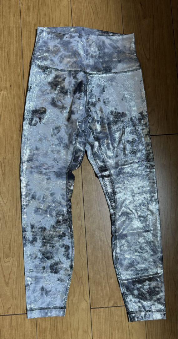 ルルレモン　lululemon レギンス　M シルバー　キラキラ