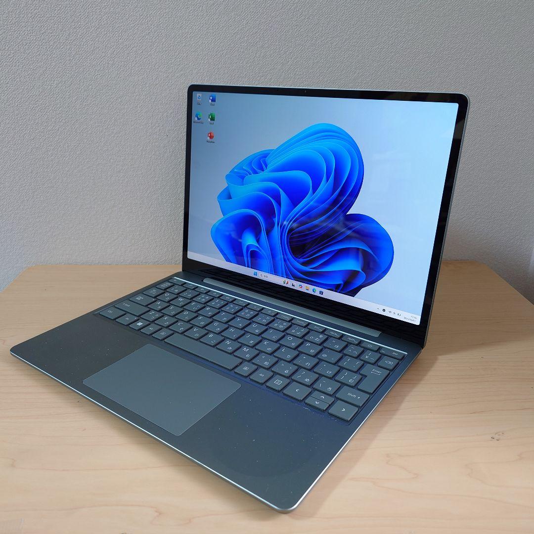 Windowsノート本体 Surface Laptop Go2