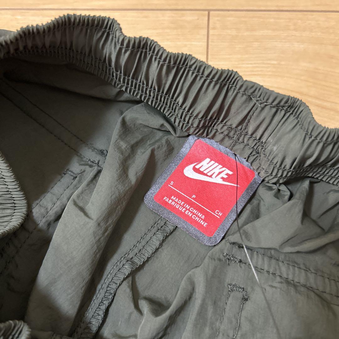 新品　ナイキテックウーブンカーゴパンツ　　S