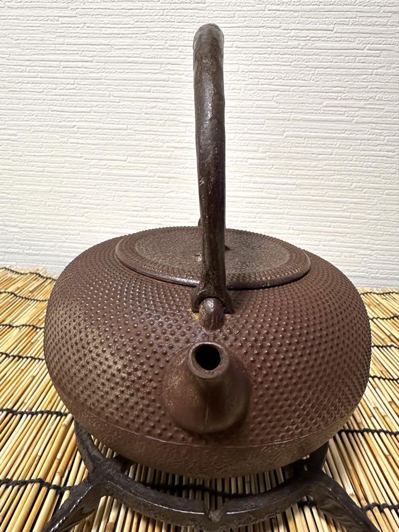 未使用品 南部銘 南部釜師造12型アラレ 鉄瓶 南部鉄瓶 南部鉄器 鉄瓶 未使用品 南部銘 南部釜師造12型アラレ 鉄瓶 南部鉄瓶 南部