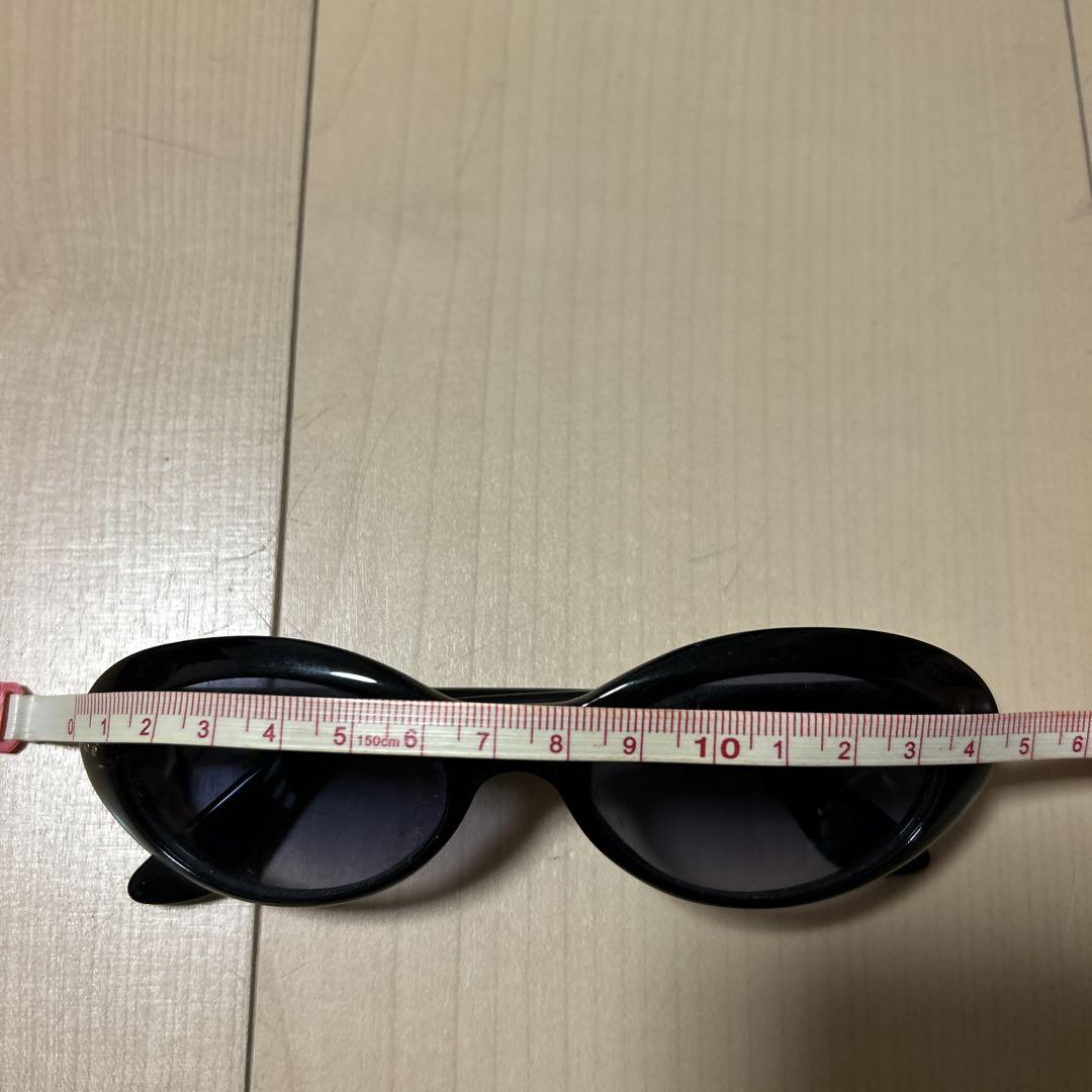 グッチ　サングラス　ロゴ付き