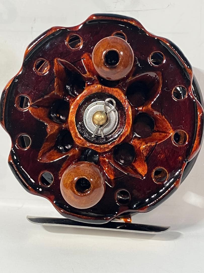 重利作インスプールタイプオリジナルカスタムリール　チヌ　黒鯛　708-2