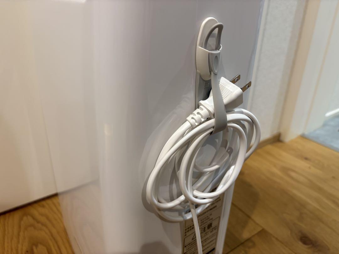 【美品】アイリスオーヤマ / 衣類乾燥除湿機 DCE-6515 2024年式