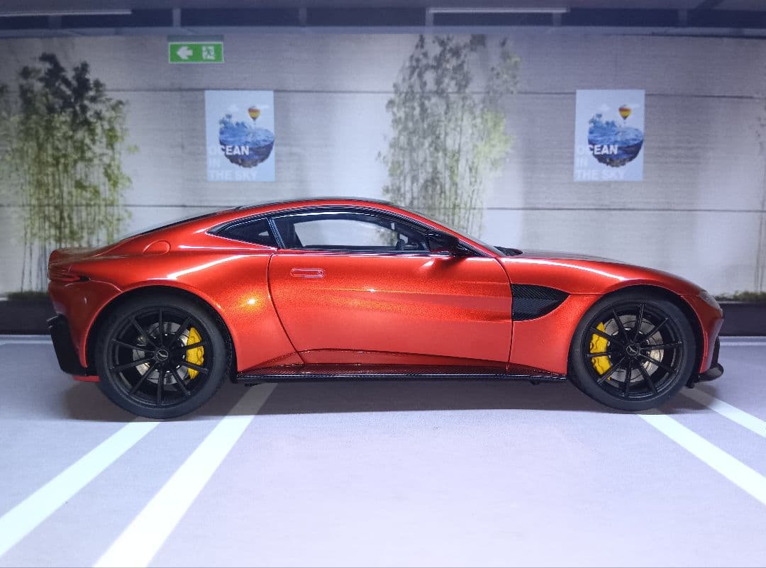 Martin Vantage