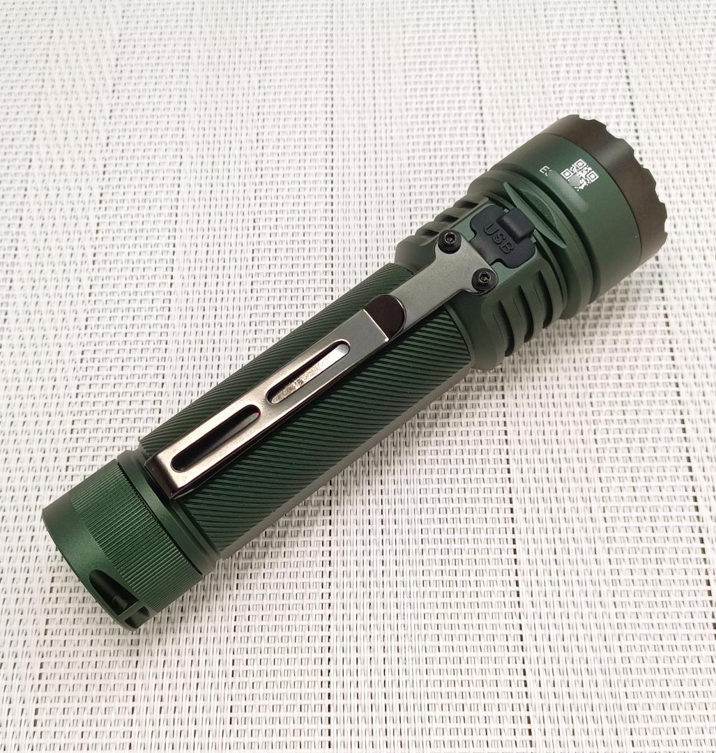 ライト・ランタン ACEBEAM E75 5000K CRI90 / OD Green