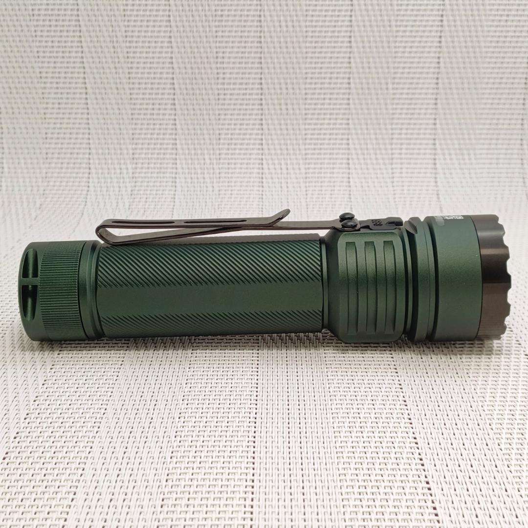 ライト・ランタン ACEBEAM E75 5000K CRI90 / OD Green