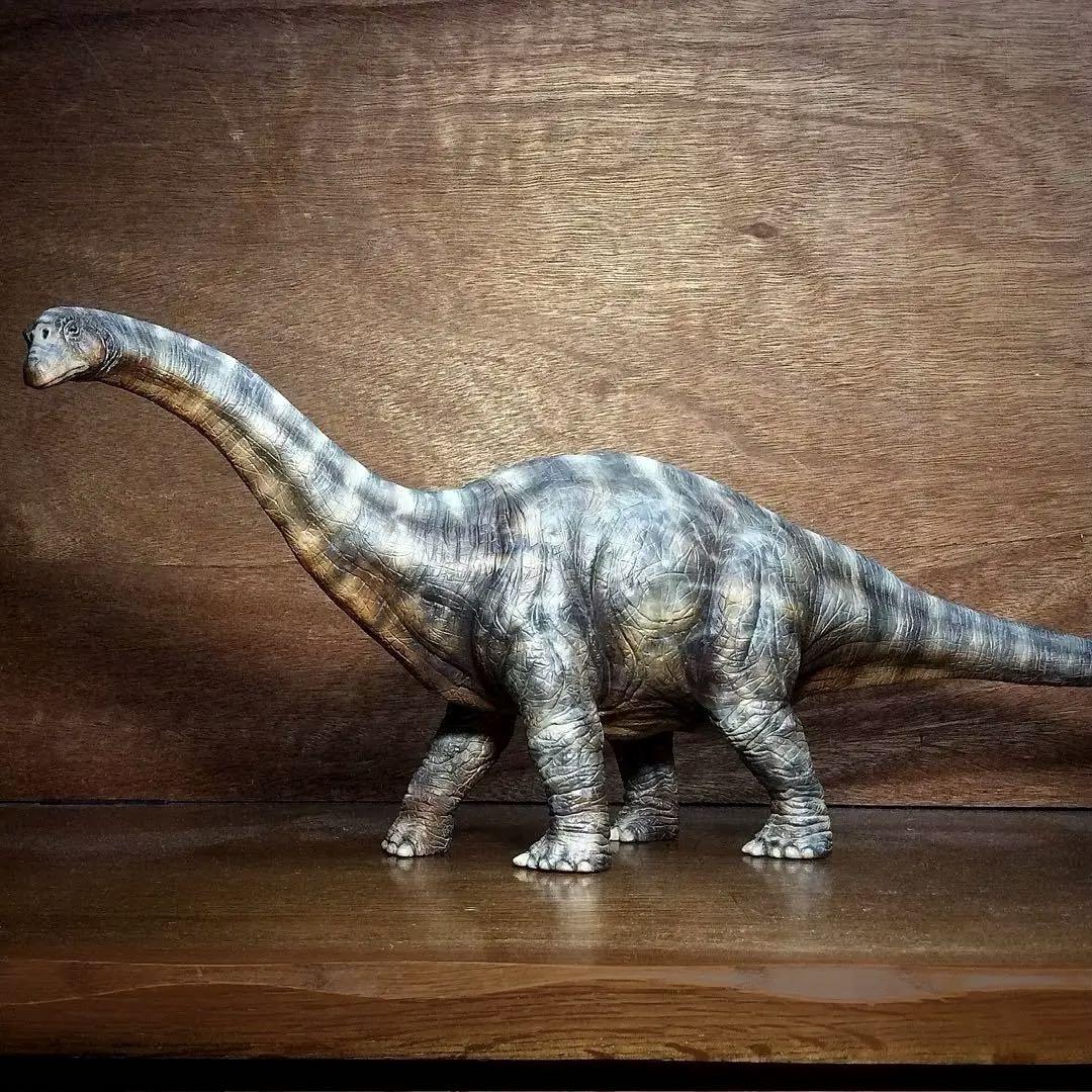 貴重 ブロントサウルス リアルカラー！　恐竜　フィギュア