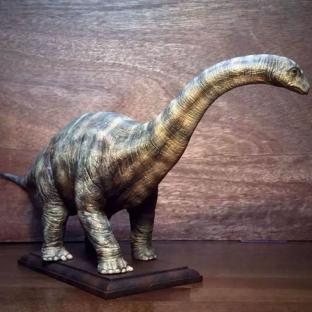 貴重 ブロントサウルス リアルカラー！　恐竜　フィギュア