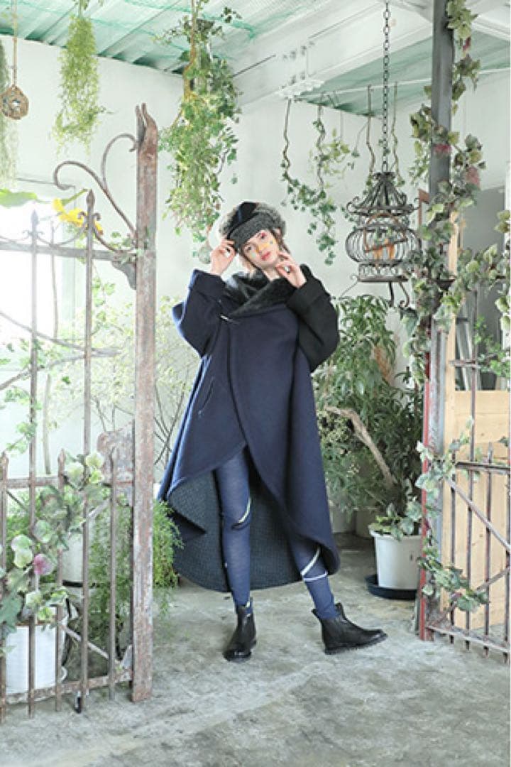 【新品タグ付き】bedsidedrama 月世界旅行コート 2way ネイビー
