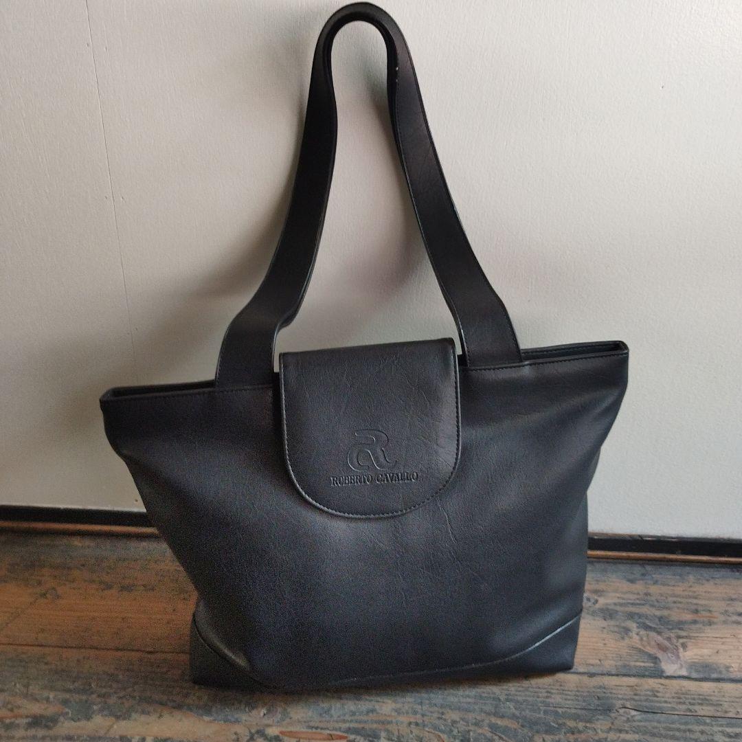 ブラック トートバッグ 合成皮革の ショルダーバッグ 5,415円