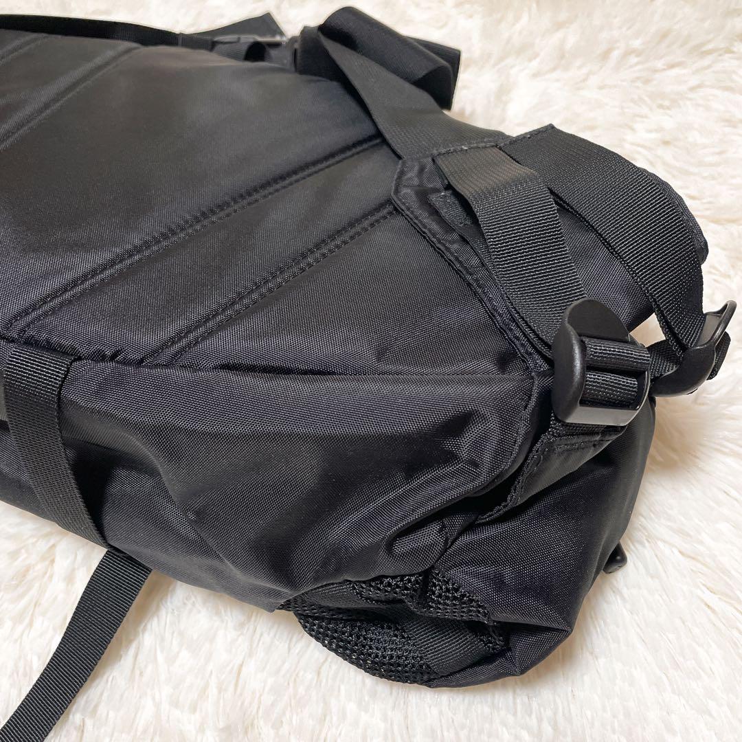 【美品】ザノースフェイス デイハイカーランバーパック スリングバッグ ブラック