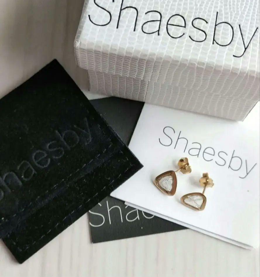 Shaesby スタッドピアス K14 スライスダイヤモンド - メルカリ