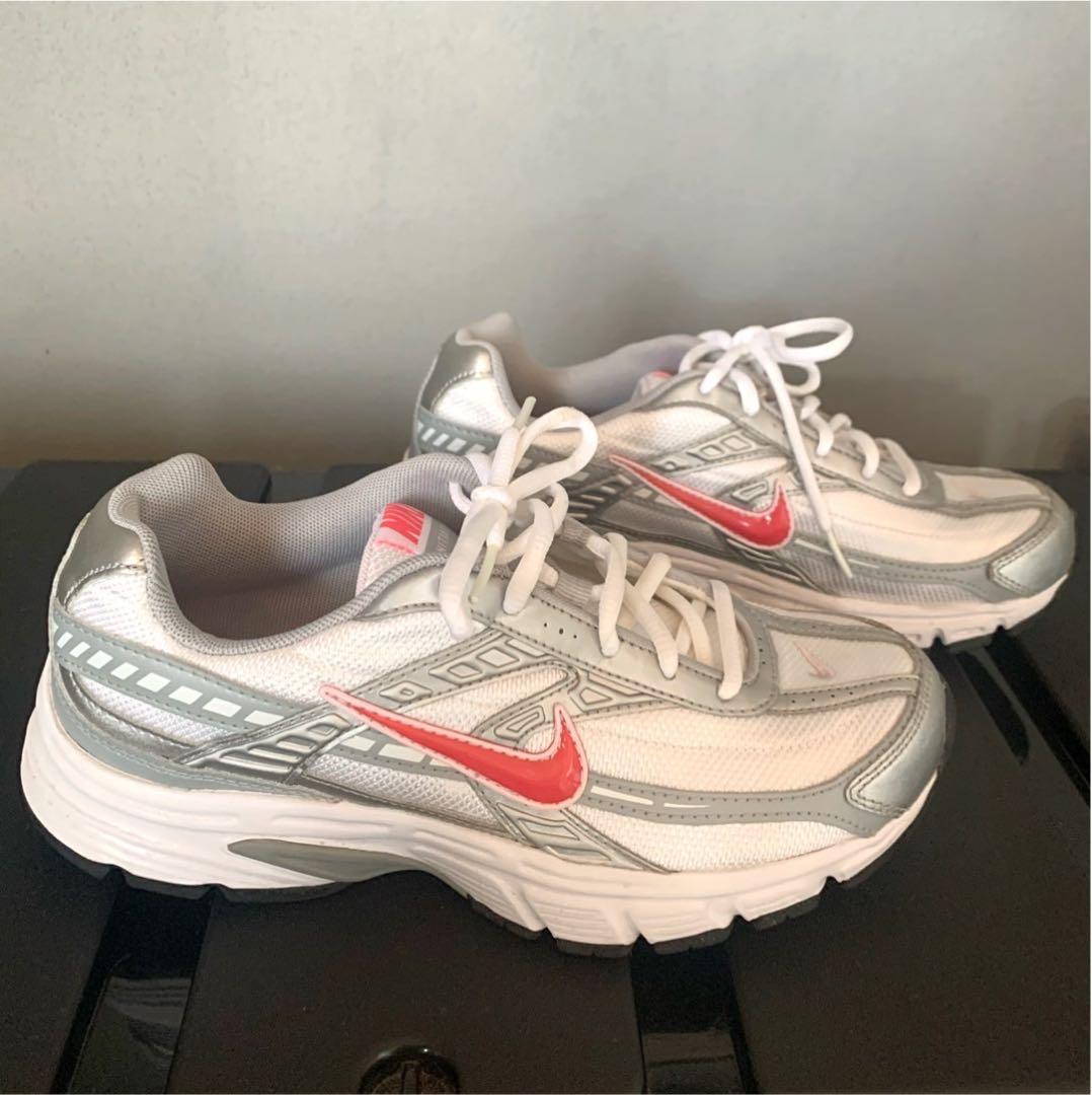 Nike Initiator イニシエーター 24 0cm メルカリ Nike Initiator イニシエーター 24 0cm メルカリ