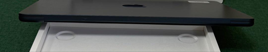 Apple MacBook Air (M2, 2022) 本体　US キーボード