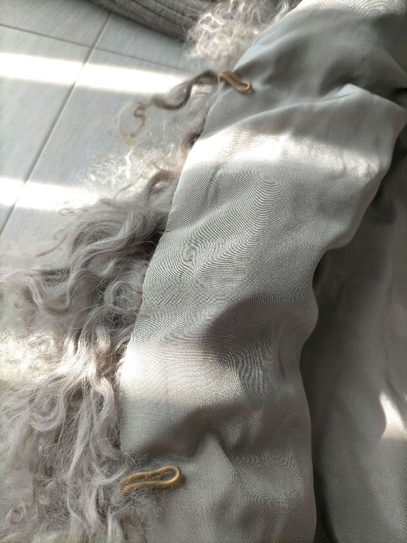 MOGA リブ切り替え リアルファー ジャケット ベージュ MOGA リブ切り替え リアルファー ジャケット ベージュ