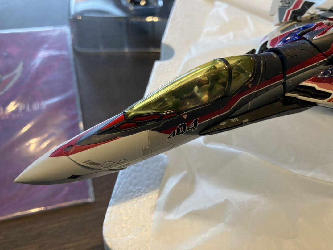 【超合金　VF-31AX】カイロスプラス(ミラージュ・ファリーナ・ジーナス機)