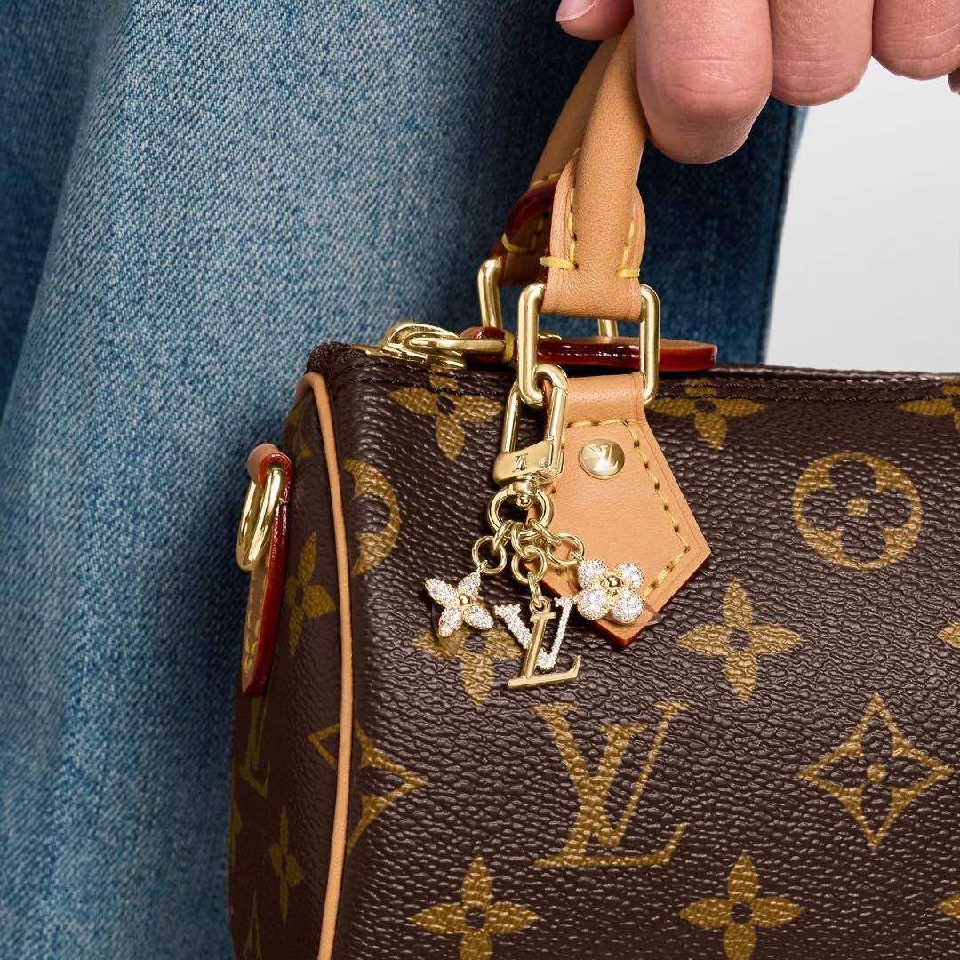 Louis Vuitton スワロフスキー チャーム