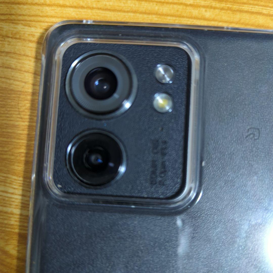 Motorola edge 40 画面割れあり - メルカリ
