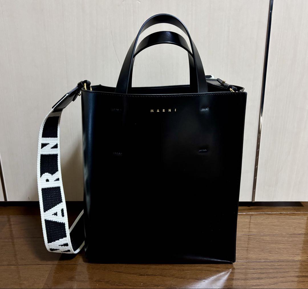 MARNI　Museo　ミュゼオ　スモール　ブラック