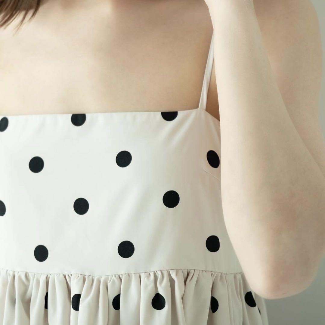 美品 KARRY Empire dress キャミワンピース ドット Fホワイト 美品 KARRY Empire dress キャミワンピース ドット Fホワイト