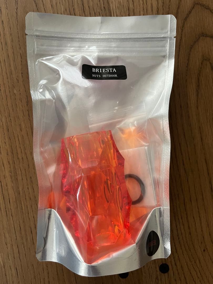 NUTS BRIESTA アンバー