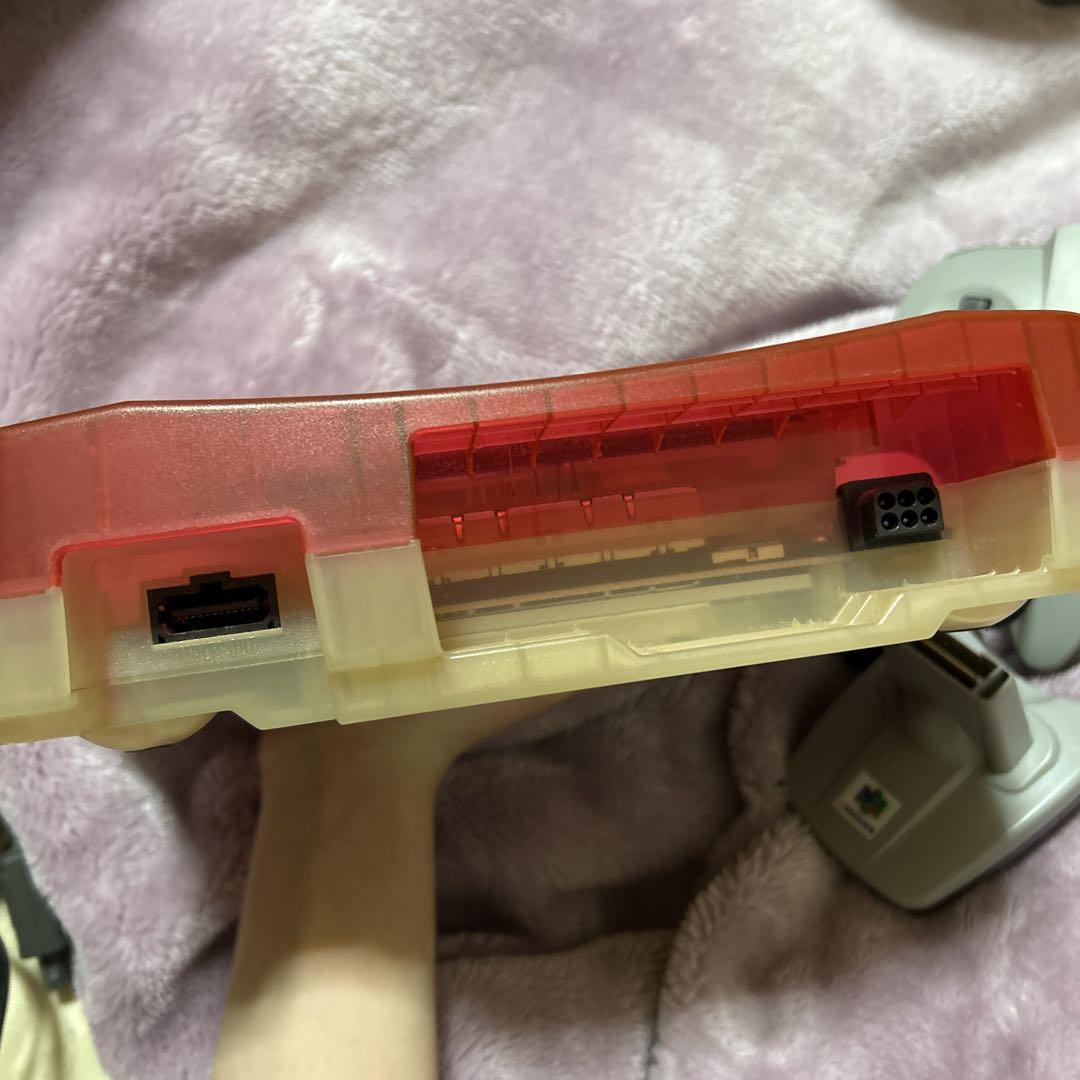 Nintendo 64 クリアレッド 本体 コントローラー 充電器 付き