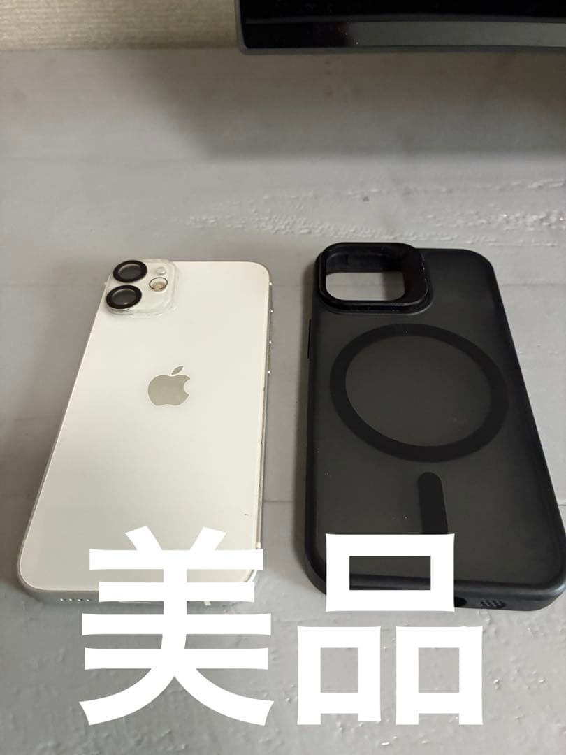 Apple iPhone 12 miniホワイト ケース付き目立った傷や汚れなし