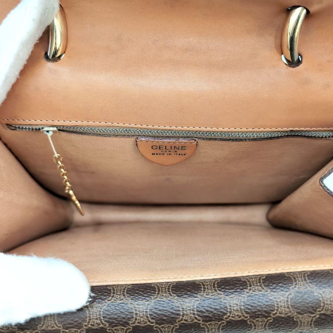 CELINE マカダム柄
