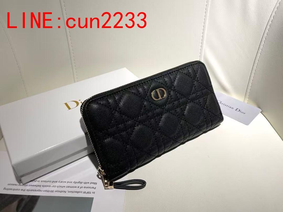 専用 Dior クリスチャンディオールIt 13,500円