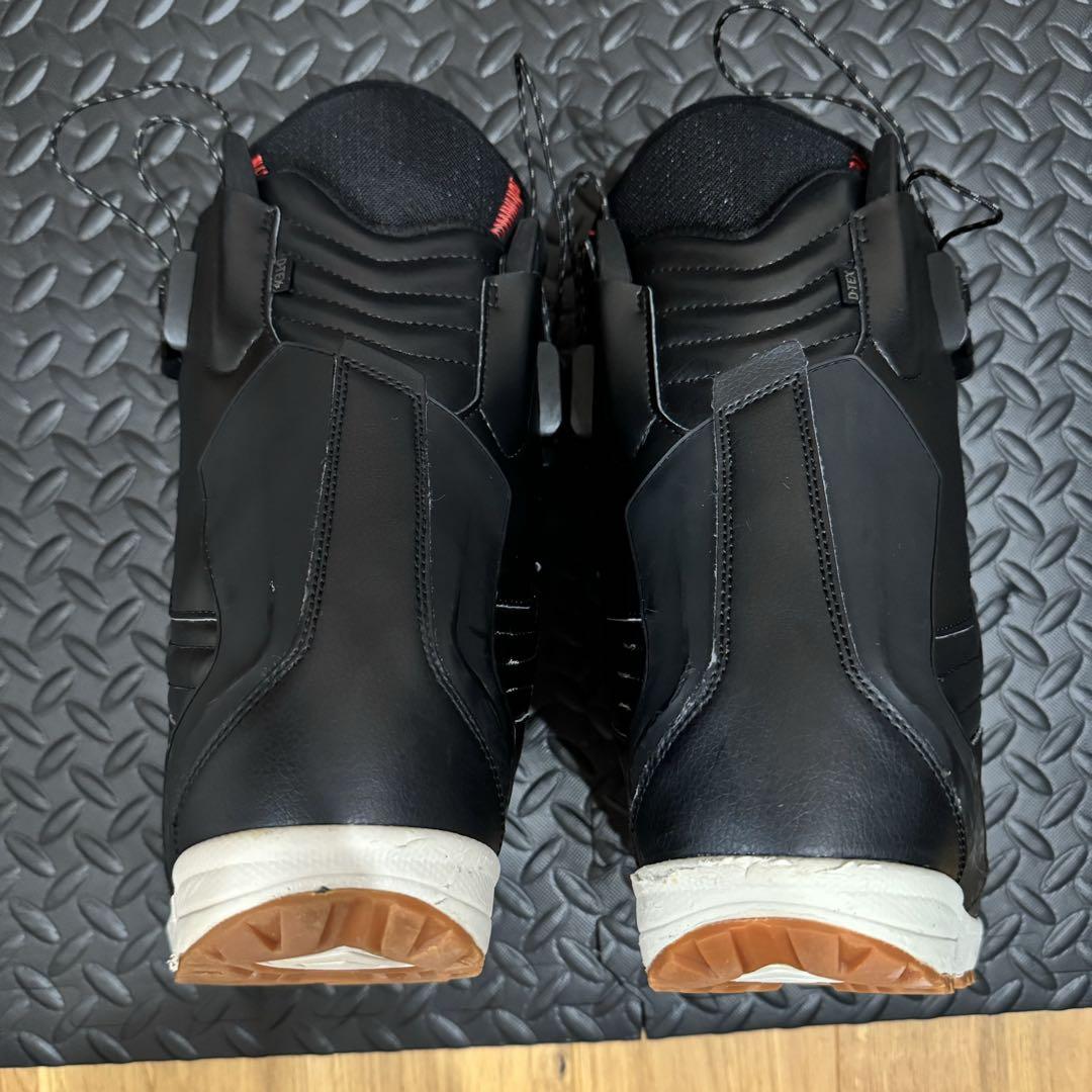 Burton Genesis M / Deeluxe Empire 26.5