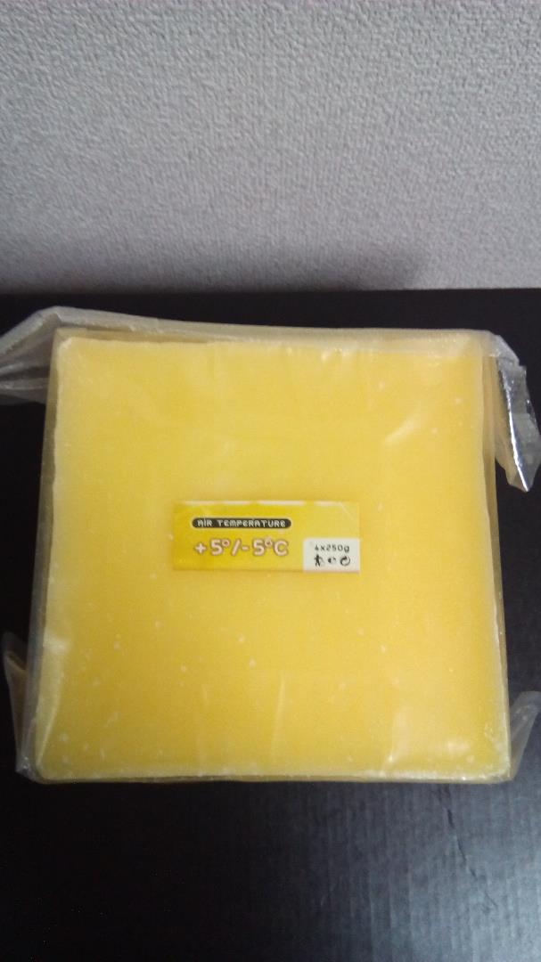 1kgイエローワックス 純正パラフィン高品質 ベースワックス ベース＆滑走WAX