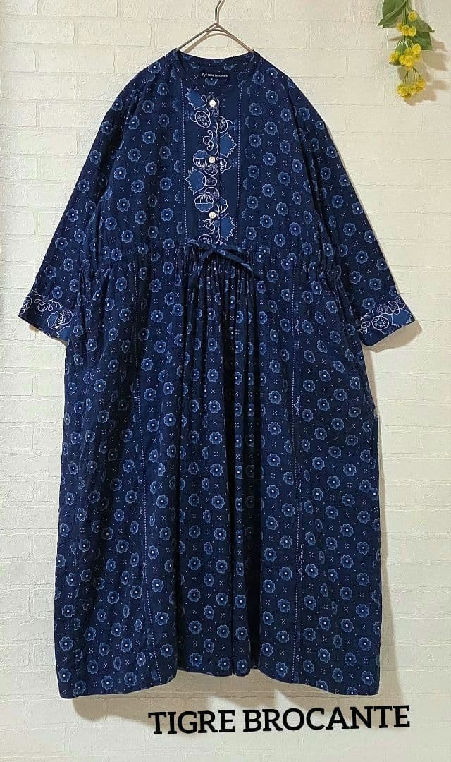 ティグルブロカンテ 花柄 コットン リネン ワンピース ネイビーFREE SIZE・TIGRE BROCANTE