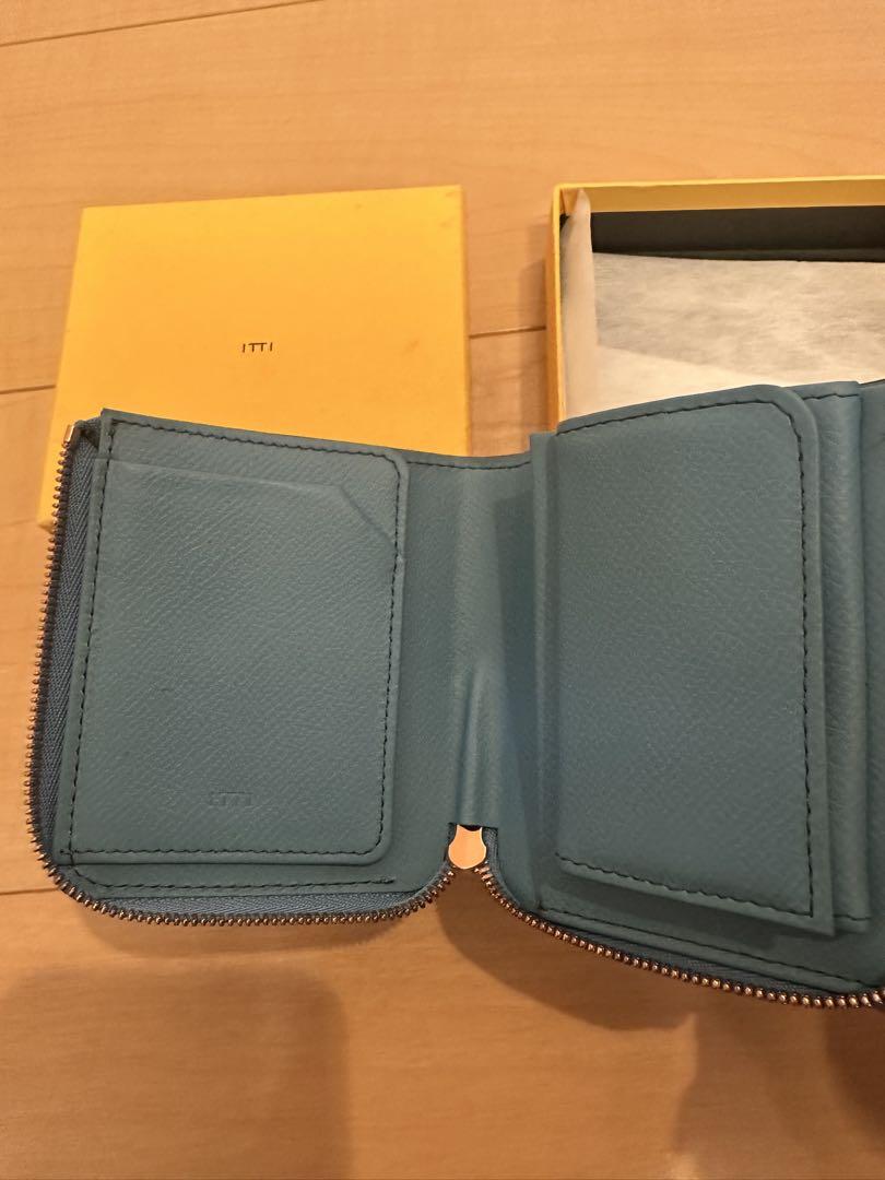 ITTI ミニ財布