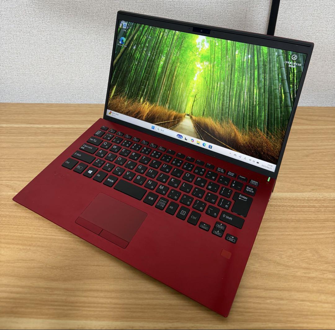 VAIO SX14 Red Edition i7-10710U/16GB/256