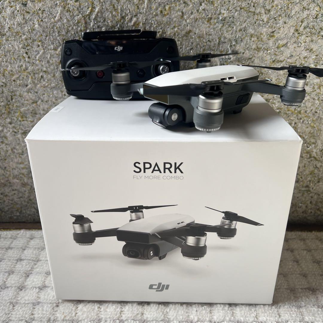 DJI Spark Fly More Combo 1