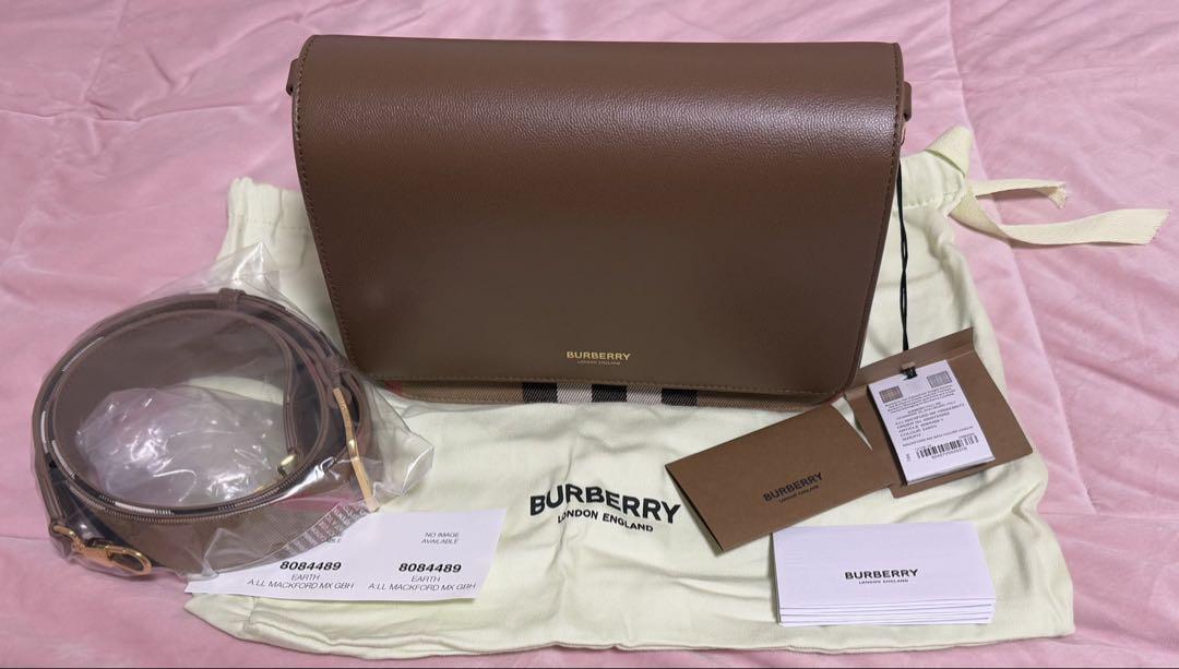BURBERRY LL MACKFORDMXチェック柄フラップショルダー - メルカリ